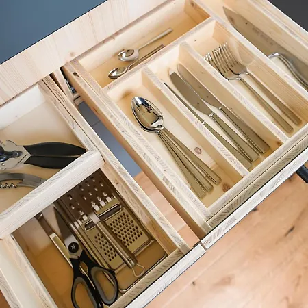 Sleep Space 2 - Tiny Spot Eider *