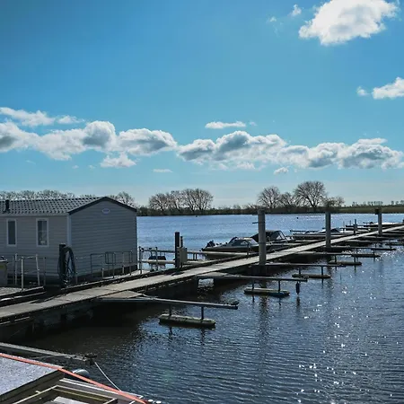 Sleep Space 2 - Tiny Spot Eider Suderstapel