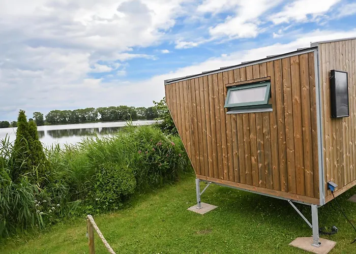 Sleep Space 2 - Tiny Spot Eider Vakantiehuis Suderstapel